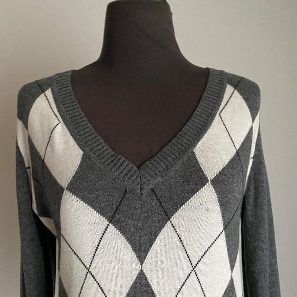 Old Navy sz S gray cotton diamond geo print sweater - Picture 2 of 9